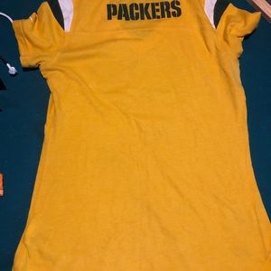 Woman’s small Nike packer t shirt